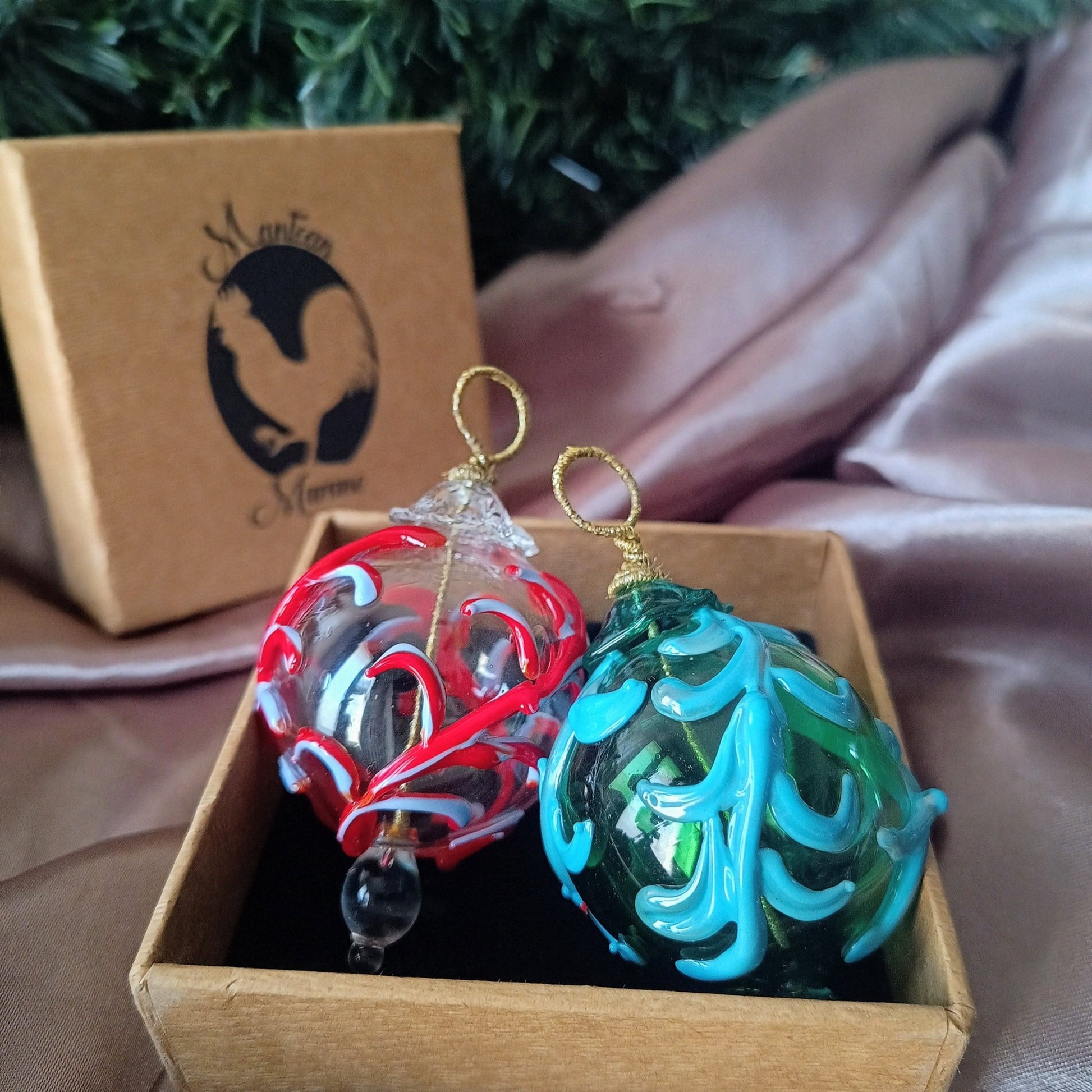Sfera di Natale in Vetro Soffiato di Murano – L'Arte che Illumina il Tuo Albero Confezione 2 pezzi - MantoanMurano